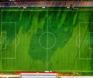 In competitive football, game strategies are essential because they combine technique, stamina, and tactics. They allow teams to measure their performance against others, encourage individual and collective improvement, and keep alive the passion for continuous improvement. These strategies drive discipline, commitment, and the evolution of football at both the professional and amateur levels, strengthening team spirit and the love for the world's most popular sport.