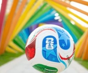  The passion for football goes beyond 90 minutes. It's emotion, identity, and feeling. It unites generations, transcends borders, and turns every goal into a collective celebration. On every pitch, from the grandest stadiums to the humblest fields, the same heart beats: the heart of love for the game.Football isn't just played; it's lived, felt, and shared. Because behind every jersey, every chant, and every glance towards the sky, there's a story, a dream, and a passion that never dies.